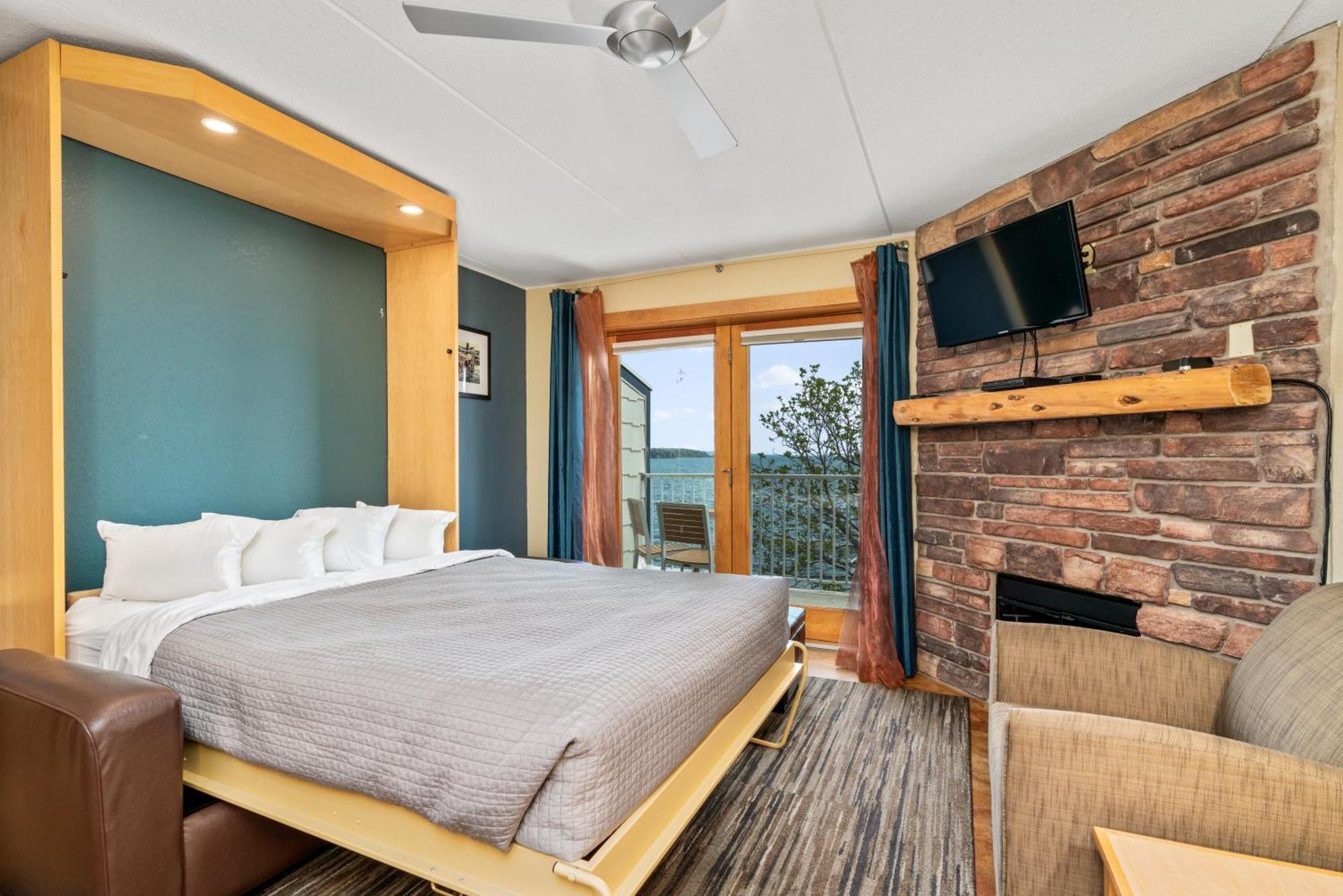 East Bay Suites Grand Marais Esterno foto