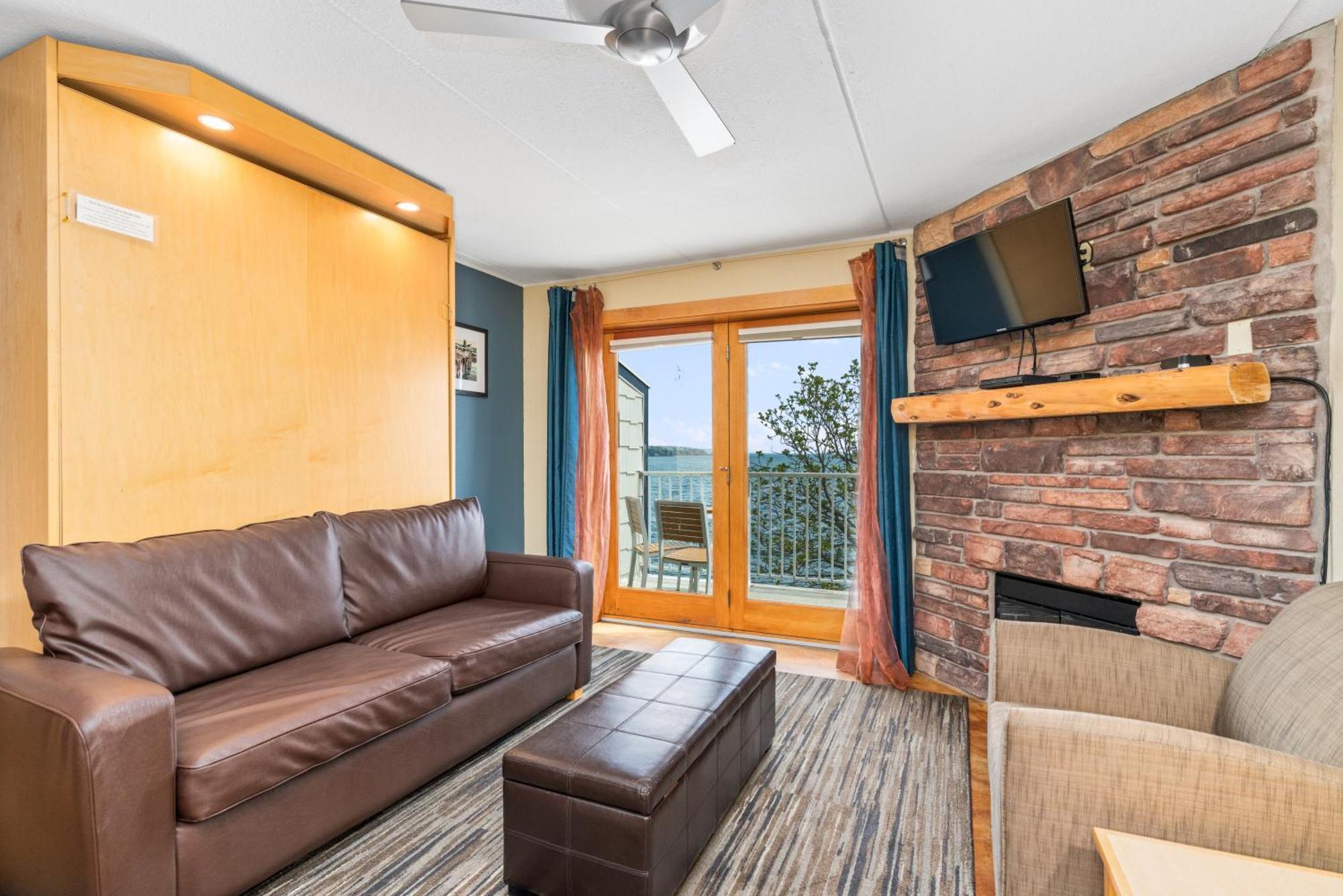 East Bay Suites Grand Marais Esterno foto